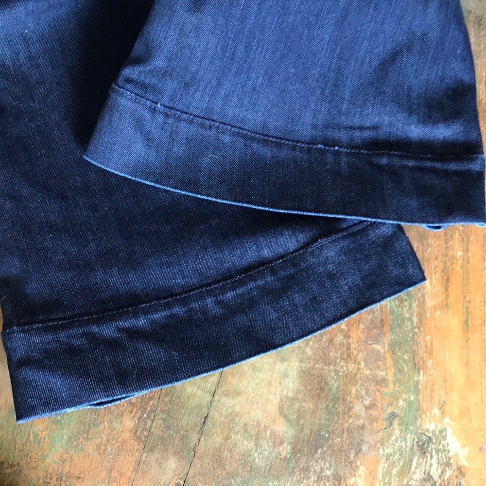 🍍J brand Bell Bottom Jeans - Picture 8 of 8